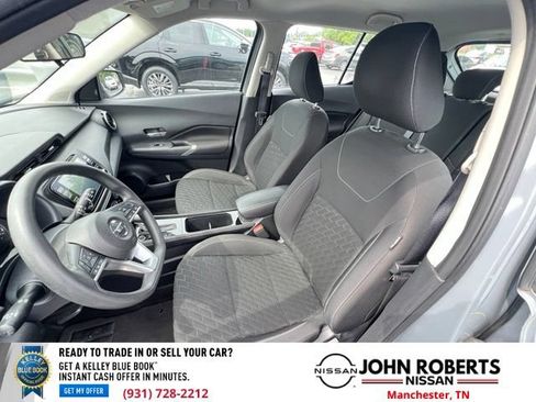 Used 2021 Nissan Kicks SV FWD image 13