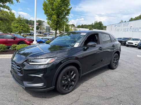 Certified 2025 Honda HR-V Sport image 6