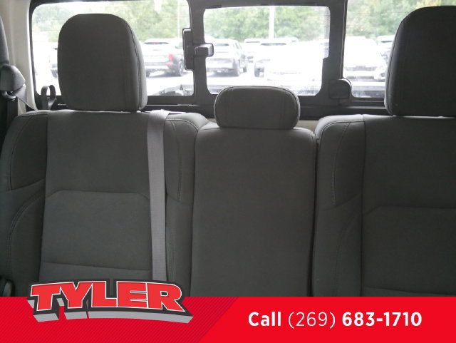 Used 2021 Jeep Gladiator Sport AWD/4WD image 34