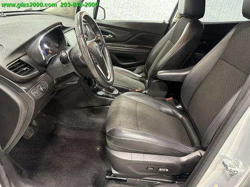 Used 2019 Buick Encore Preferred AWD/4WD image 23