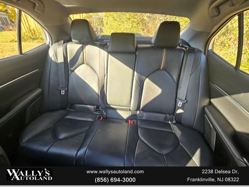 Used 2020 Toyota Camry XLE w/ Driver Assist Package image 22