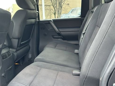 Used 2012 Nissan Titan SV w/ SV Value Truck Pkg image 25