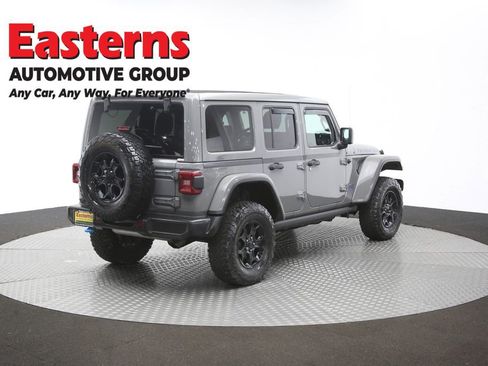 Used 2022 Jeep Wrangler Unlimited Rubicon 4xe w/ Cold Weather Group AWD/4WD image 42