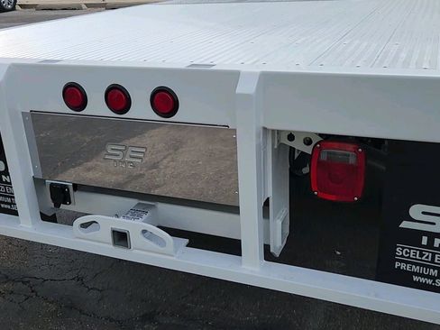 New 2024 Ford F550 4x4 Regular Cab Super Duty image 26