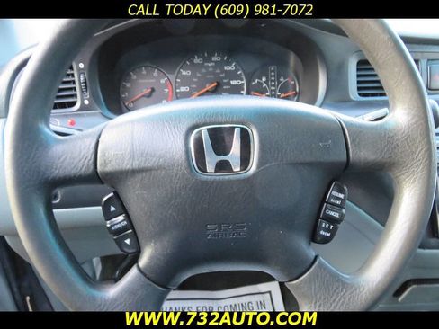 Used 2002 Honda Odyssey EX-L image 25
