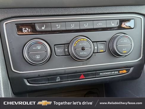 Used 2021 Volkswagen Atlas SE w/ Towing Package AWD/4WD image 23