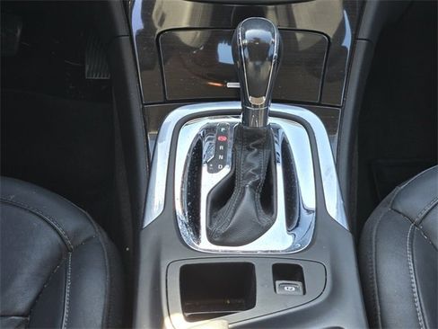 Used 2016 Buick Regal image 11