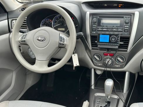 Used 2011 Subaru Forester 2.5X Premium w/ All-Weather Pkg image 24