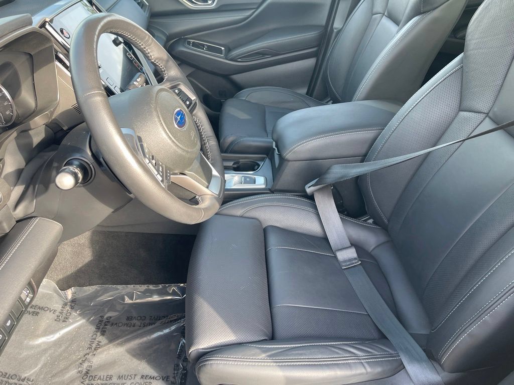 Used 2023 Subaru Ascent Limited w/ Technology Package AWD/4WD image 19