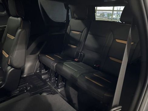 Used 2021 GMC Yukon AT4 w/ AT4 Premium Plus Package AWD/4WD image 15
