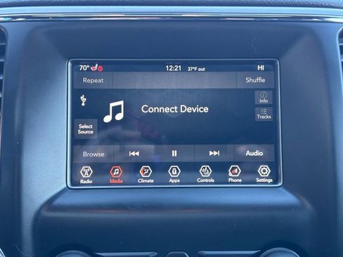 Used 2019 Jeep Grand Cherokee Laredo image 20