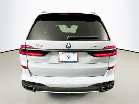 Used 2025 BMW X7 xDrive40i w/ M Sport Package image 6