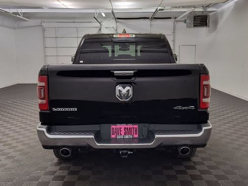 Used 2019 RAM 1500 Laramie AWD/4WD image 10