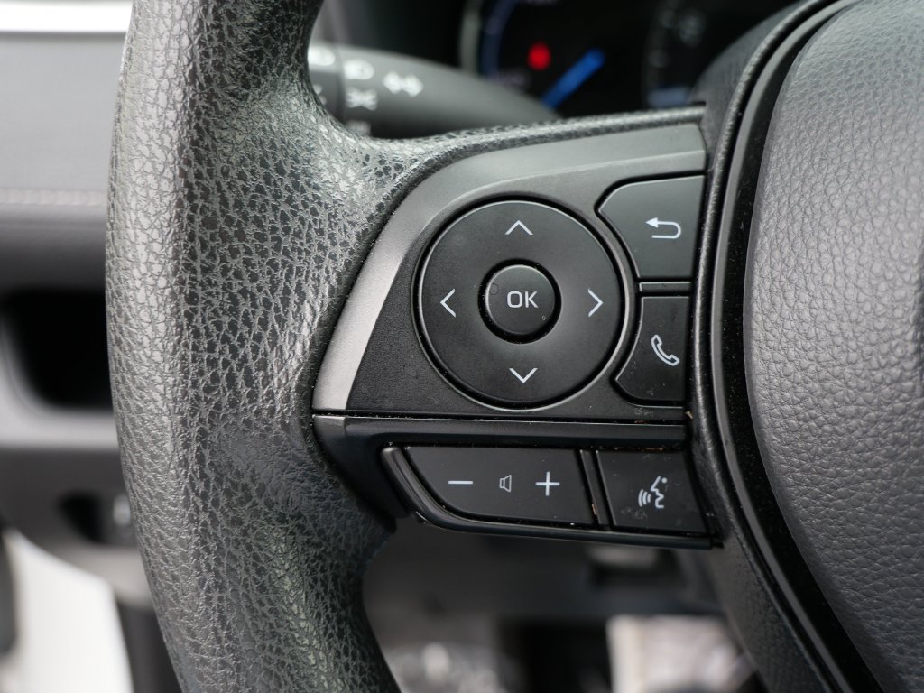 Certified 2025 Toyota RAV4 LE AWD/4WD image 27