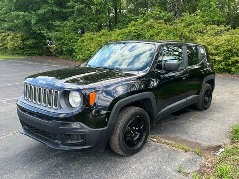 Used 2016 Jeep Renegade Sport w/ Power & Air Group image 2