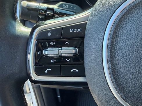 Used 2022 Kia Sorento SX FWD image 26