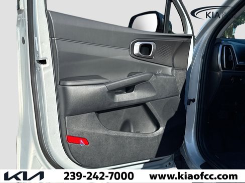 New 2026 Kia Sorento S w/ S Panoramic Sunroof Package image 22