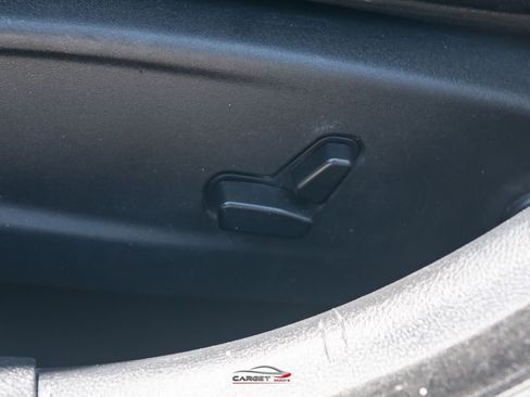 Used 2020 Dodge Charger Scat Pack RWD image 36