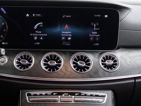 Used 2023 Mercedes-Benz E 450 Coupe image 32