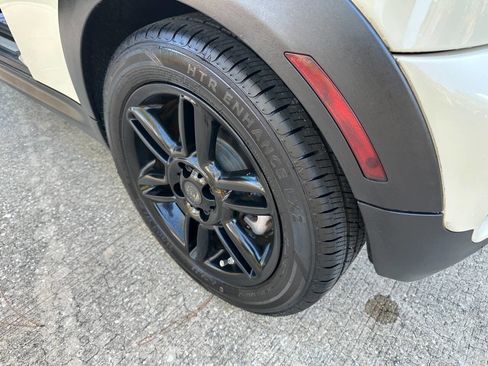 Used 2013 MINI Cooper S image 22