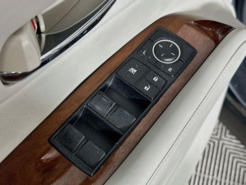 Used 2011 Lexus RX 350 AWD w/ Premium Pkg image 17