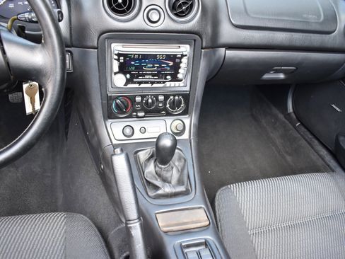 Used 1999 MAZDA MX-5 Miata image 37