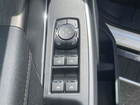 New 2025 Ford F150 Lariat w/ Equipment Group 502A High image 17