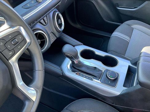 Used 2024 Chevrolet Blazer LT image 17