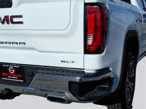 Used 2023 GMC Sierra 1500 SLT w/ SLT Premium Package image 21