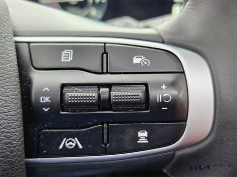 Certified 2024 Kia Sportage SX image 30