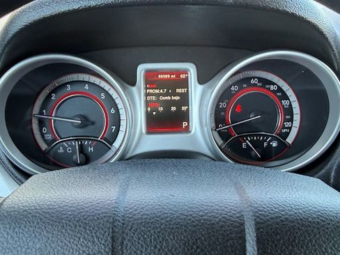 Used 2018 Dodge Journey SE w/ Blacktop Package FWD image 13