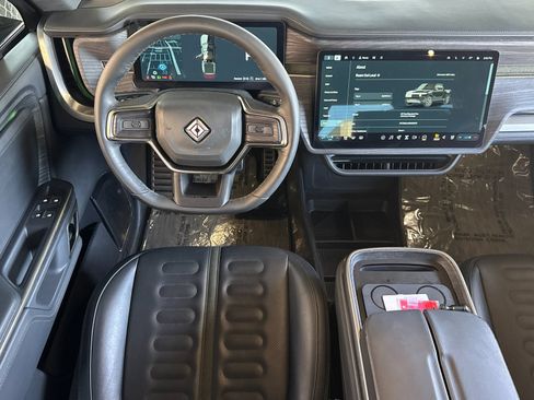 Used 2024 Rivian R1T Adventure AWD/4WD image 14