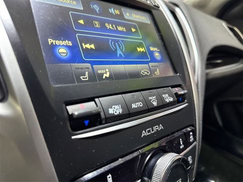 Used 2016 Acura TLX FWD image 25