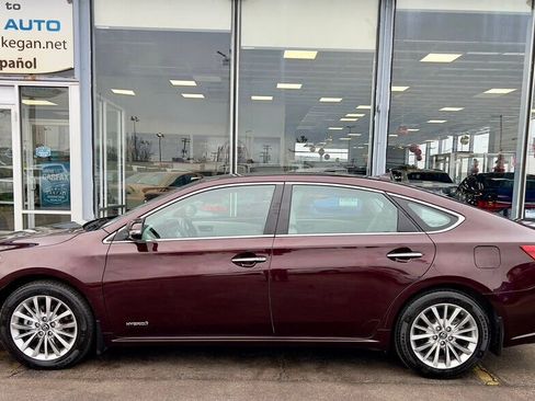 Used 2018 Toyota Avalon Limited w/ All Weather Liner Package image 30