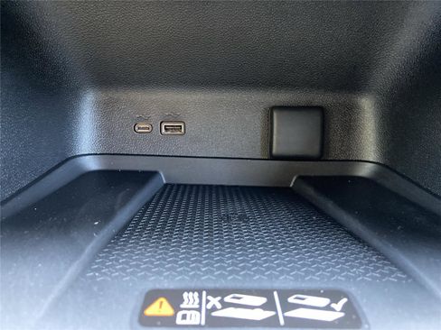 New 2026 Chevrolet Traverse LT w/ Sun and Wheel Package image 32