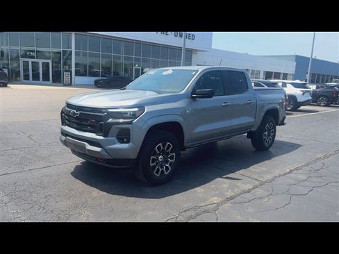 Certified 2024 Chevrolet Colorado Z71 w/ Z71 Convenience Package 2 AWD/4WD image 4