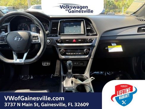 Used 2018 Hyundai Sonata Sport w/ Tech Package 05 FWD image 13
