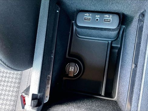 Used 2023 Dodge Charger SXT w/ Blacktop Package RWD image 16