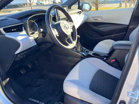 Used 2021 Toyota Corolla SE image 8