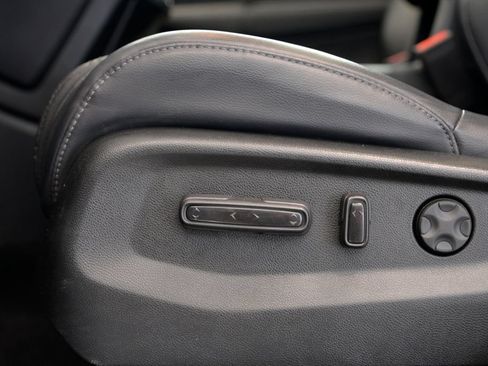 Used 2022 Honda CR-V EX-L image 16