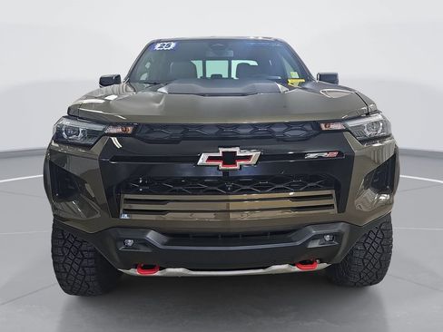 Certified 2025 Chevrolet Colorado ZR2 w/ Technology Package AWD/4WD image 10