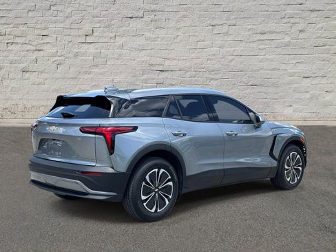 Used 2024 Chevrolet Blazer EV LT AWD/4WD image 5