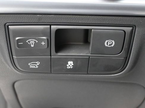 New 2026 Hyundai Tucson Limited image 24