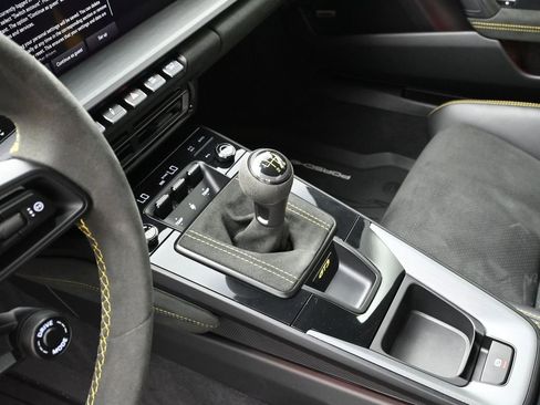 Certified 2022 Porsche 911 GT3 image 19