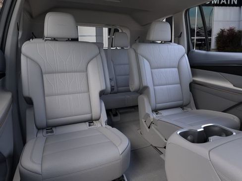 New 2026 Buick Enclave Avenir w/ Super Cruise Package FWD image 17