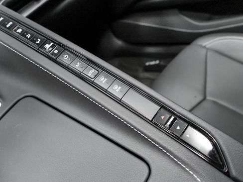 Used 2023 Chevrolet Corvette Stingray Convertible w/1LT w/ Z51 Performance Package image 43