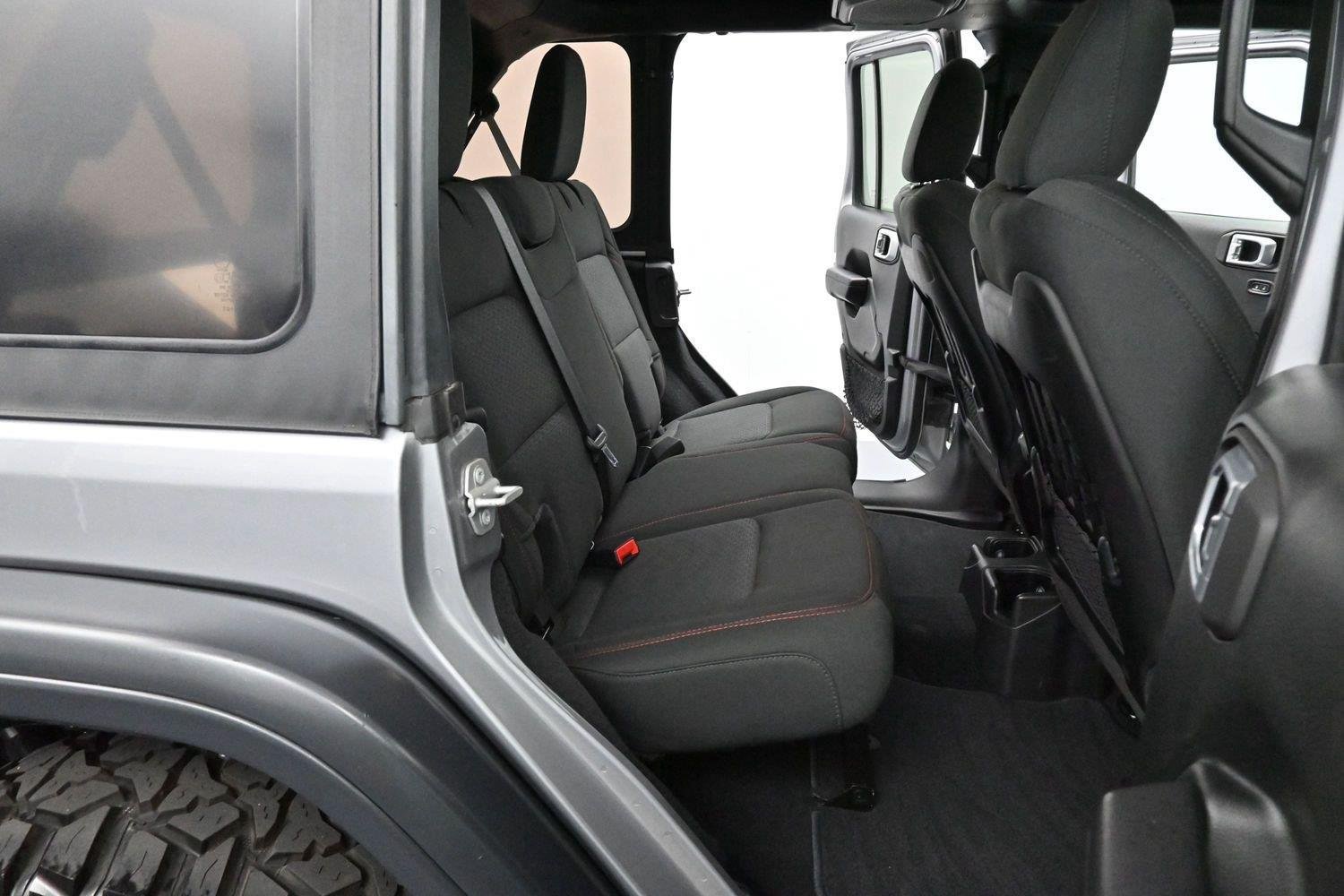 Used 2021 Jeep Wrangler Unlimited Rubicon AWD/4WD image 27