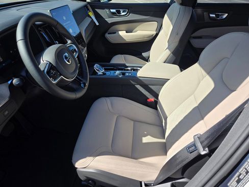 New 2026 Volvo XC60 B5 Plus w/ Protection Package Premier AWD/4WD image 10
