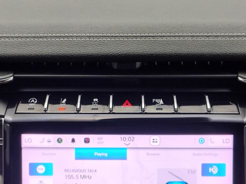 Used 2024 Jeep Grand Cherokee Limited image 38