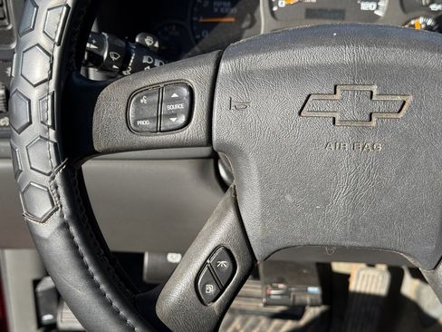 Used 2004 Chevrolet Silverado 2500 LS image 16